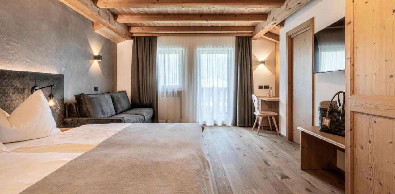 Hotel Niblea Dolomites Ортизей Екстериор снимка